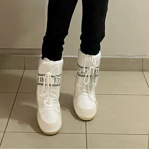 Moon-boot!!